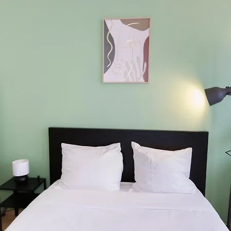 Grand 4chb Centre-ville 8-10 Personnes *