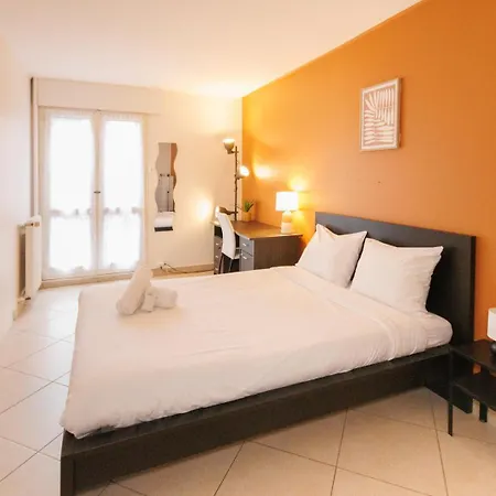 Grand 4chb Centre-ville 8-10 Personnes Holiday home